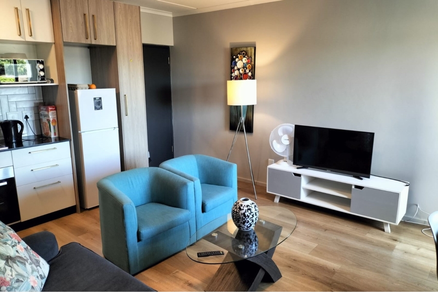To Let 2 Bedroom Property for Rent in Waves Edge Western Cape